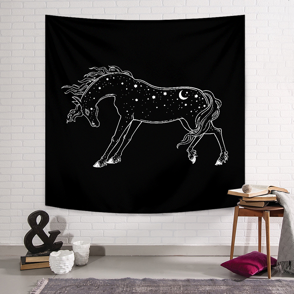 Black Horse Duvar Örtüsü